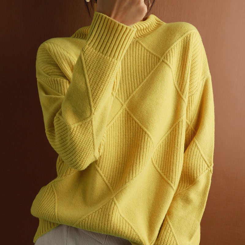 1cd24d66-758a-4232-833e-a69398a6f74a_90487c27-50f8-4442-b2a2-62c241416ae6.jpg Pull Camille | Automne-Hiver Élégant et Confortable - Image 1