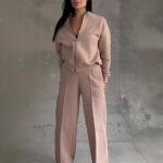 Léna | Ensemble Chic Minimaliste pour Allier Élégance et Polyvalence - Image 4