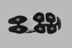 NB BLack & White 9060 - Image 3