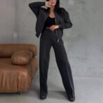 Léna | Ensemble Chic Minimaliste pour Allier Élégance et Polyvalence - Image 5