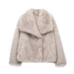 Clara | Cardigan Court en Fausse Fourrure - Image 8