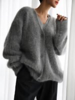 Élina | Cardigan V-Long pour une Élégance Décontractée Automne-Hiver - Image 4