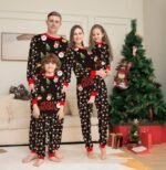 Noël | Pyjamas Assortis Famille pour des Moments Confortables et Magiques