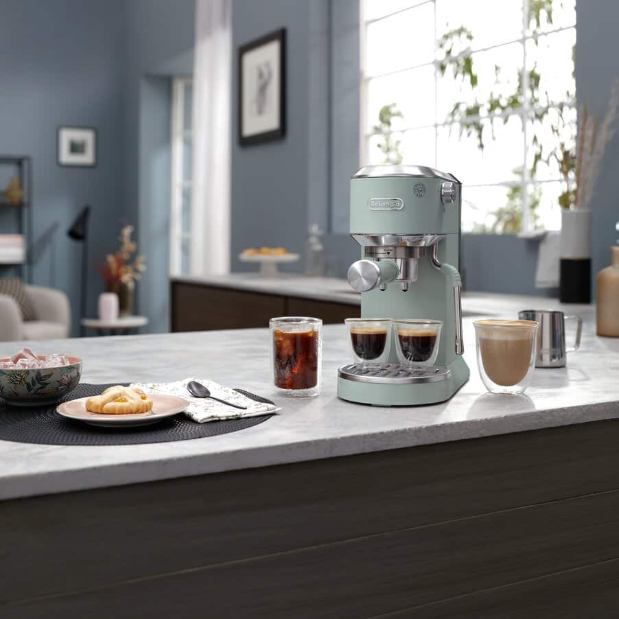 Delonghi EC890.GR Dedica Duo with Advanced Milk Steam Wand Manual Espresso Machine Green - Image 8