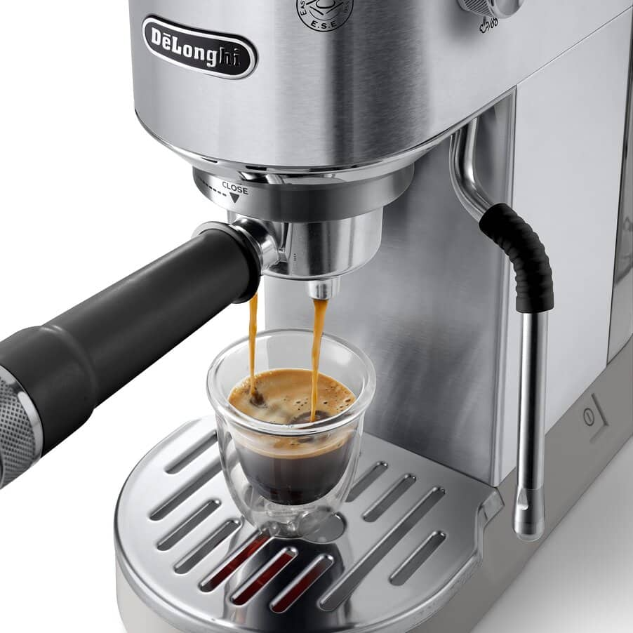 Delonghi EC890.M Dedica Duo with Advanced Milk Steam Wand Manual Espresso Machine Silver - Image 4