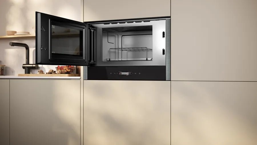Neff NL4GR31G1B N70 Built-In Microwave Oven with Grill - Image 4