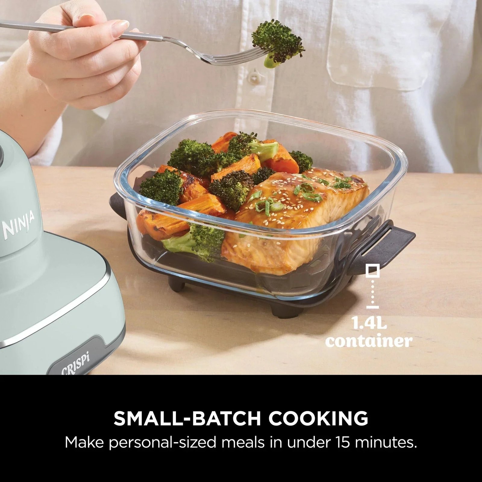 Ninja FN101UKSG CRISPi 4 in 1 Portable Glass Air Fryer Sage - Image 8